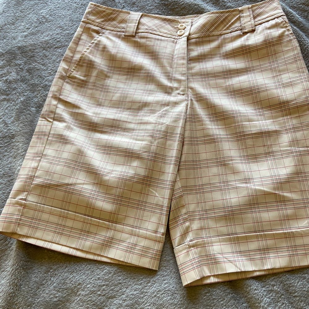Bermuda Golf Shorts